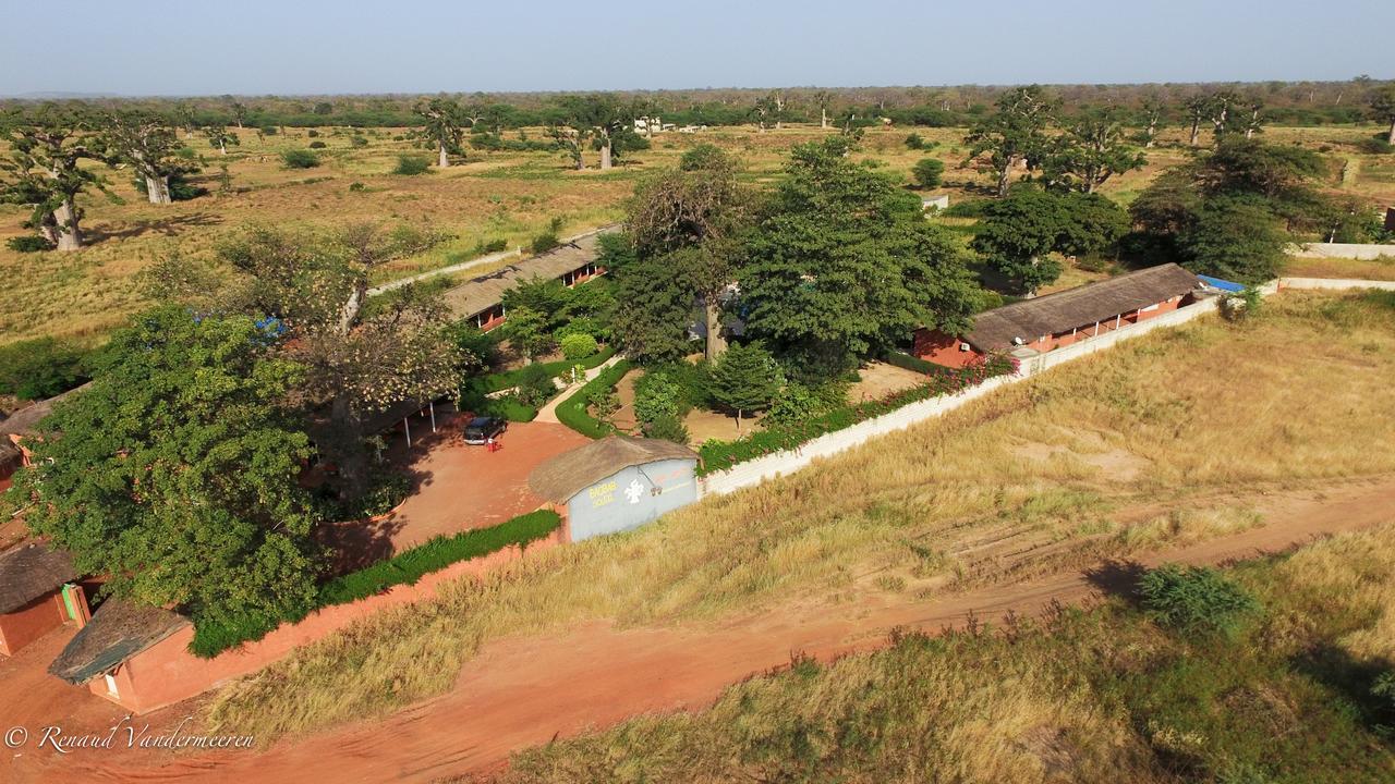 Hotel Baobab Soleil Sindia Exterior foto